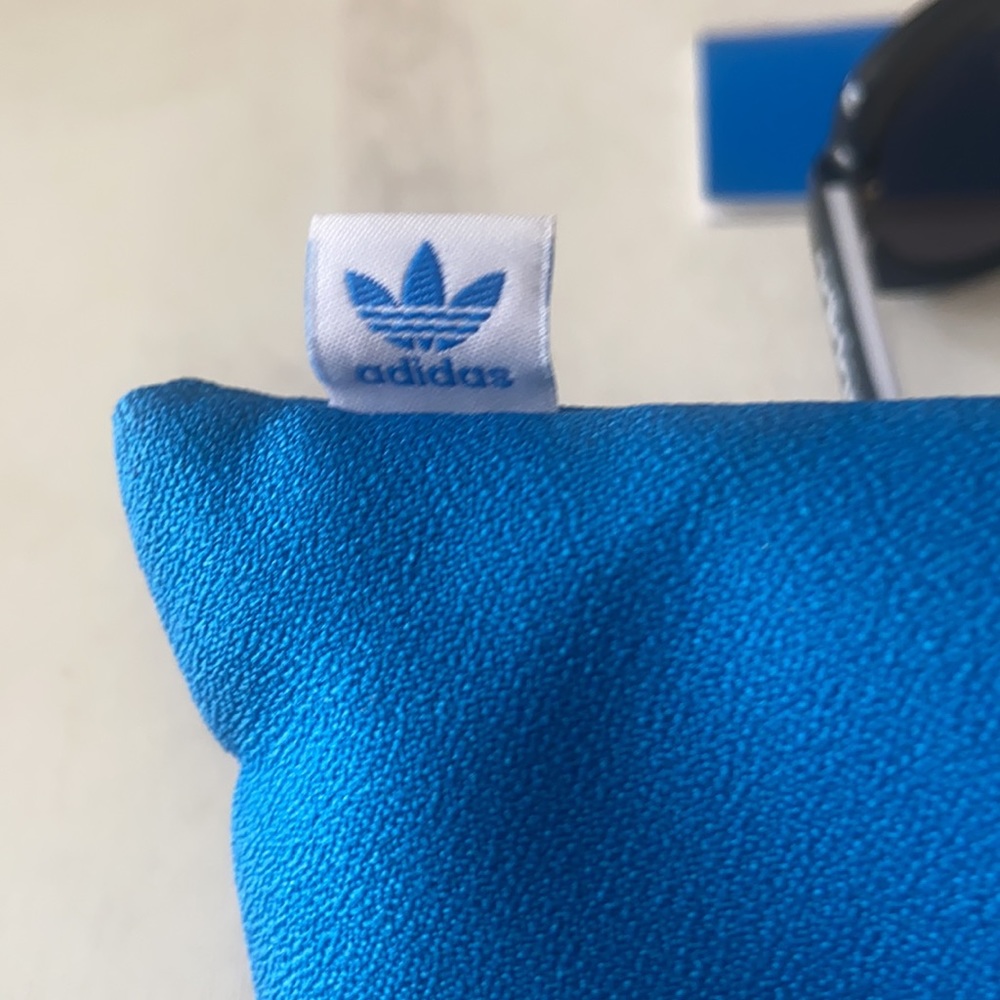 Adidas sunglasses - Picture 4 of 8